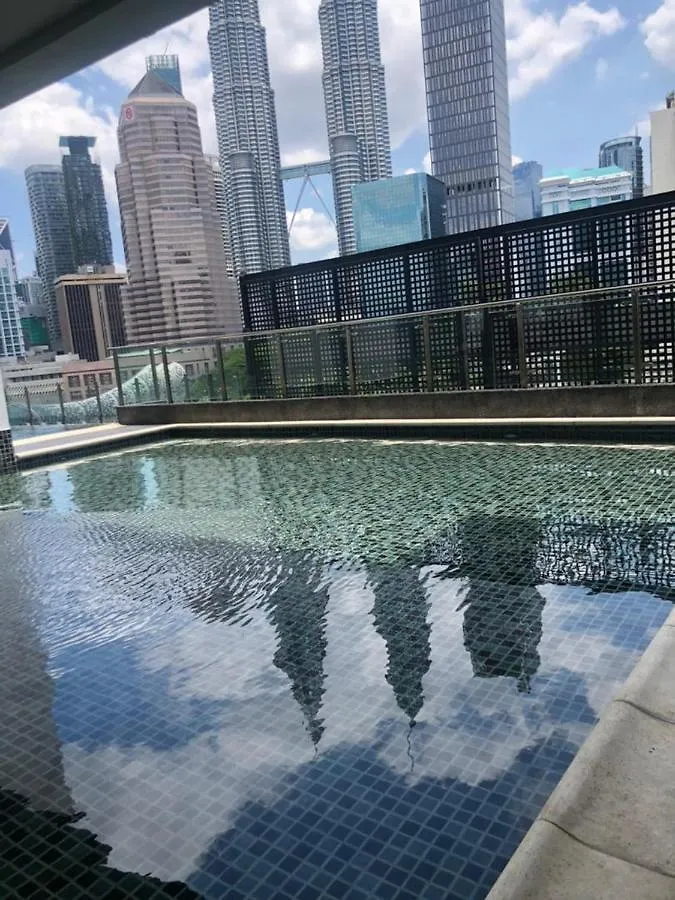 Legasi Kampung Baru Guest House By Rumahrehat 1908Sqft Huge Balcony For Bbq Twin Tower View Kuala Lumpur Malaysia