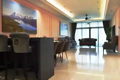 Legasi Kampung Baru Guest House By Rumahrehat 1908Sqft Huge Balcony For Bbq Twin Tower View Kuala Lumpur Apartment