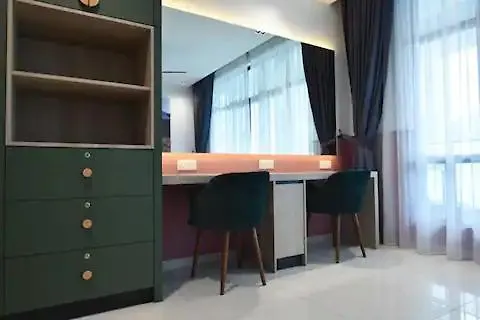 Legasi Kampung Baru Guest House By Rumahrehat 1908Sqft Huge Balcony For Bbq Twin Tower View Kuala Lumpur